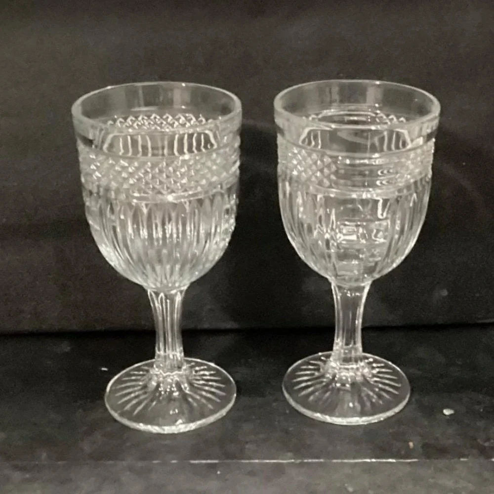 Libbey Radiant Clear Wine Glasses,‎ Set of 2, Vintage Stemware, Water Goblets